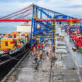 Empresas-no-Porto-de-Santos-comecam-a-contratar-profissionais-de-varias-areas-36c2435a